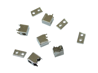 Smoke alarm contact piece